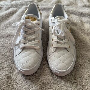 GUESS Love White Quilted Sneakers with Gold Details